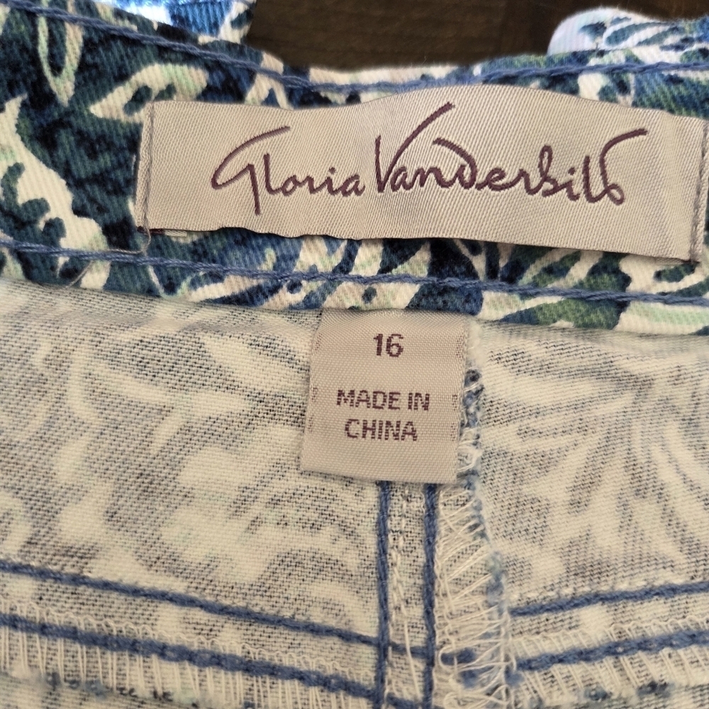 Capri Jeans Blue & White Floral Print - NWT Size 16 - Picture 3 of 10